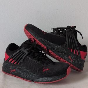 Puma Black and Red Training Sneakers